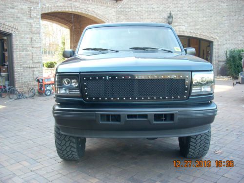 1995 Ford Bronco Customized 4 x 4,  Awesome- Almost Mint Condition, US $18,000.00, image 5