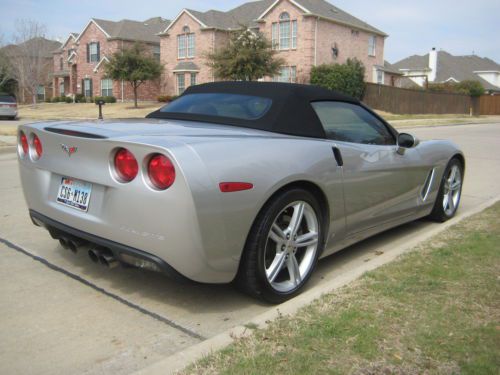 2008 chevrolet corvette convertible 3lt z51 like new!! 35k silver black top