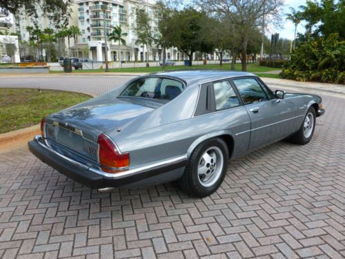 This 1987 jaguar sjs spent most of iy&#039;s life in fla. rust free real nice car