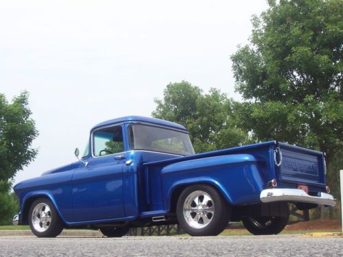 Awesome 1956 chevrolet 3100 big window pick up resto mod frame off show and go!!