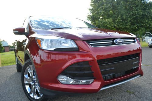 2013 ford escape sel sport/1.6l ecoboost/heated leather/clean titile