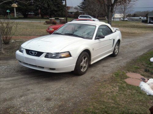 Buy Used 2003 Mustang Convertable White White Leather