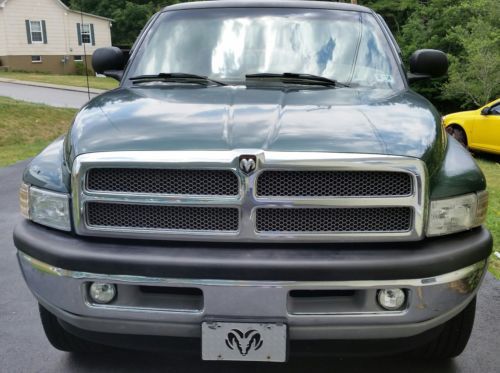 1999 dodge ram 1500 4x4 only 116,000 mi, cold air intake, rims, remote start 5.9