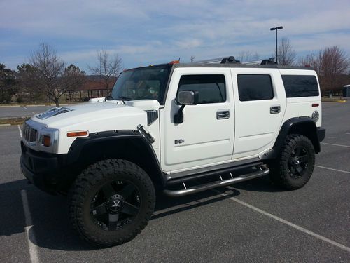 2004 hummer h2 base sport utility, 37" tires/20" rims, offroad kit, lifted!!!!!