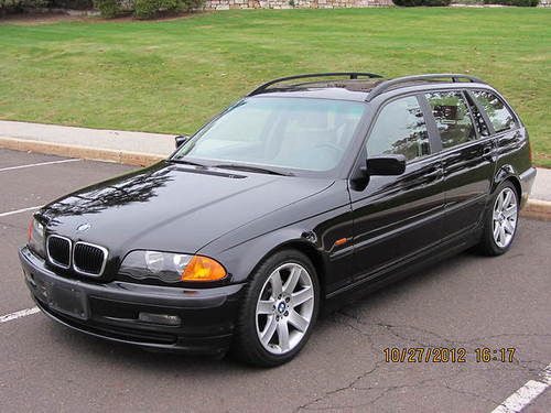 2000 bmw 323i base wagon 4-door 2.5l