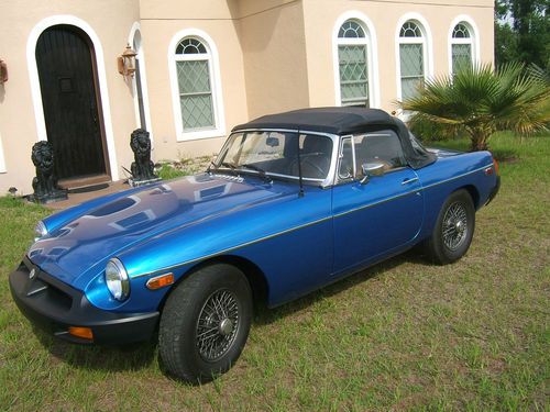1979 mgb roadster very sharp runs drives well looks great new top great paint