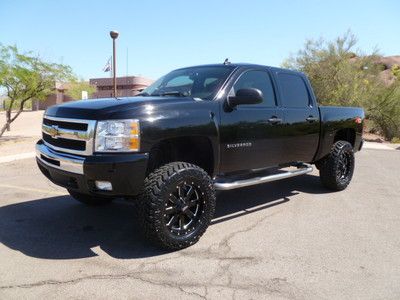 2011 1500 crewcab  4x4 5.3 z71 new lift,wheels,tires,1 owner serviced like new!
