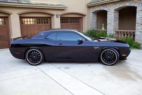 "one of a kind"!!!!!!!    "tony hawk", dub edition 2010 dodge challenger.