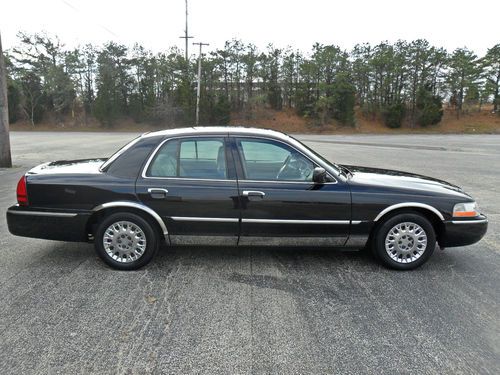 2004 mercury grand marquis gs sedan***no reserve***one owner***