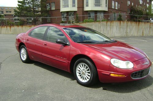 1999 chrysler concorde lxi auto v6 low miles 71k! clean! no reserve!!