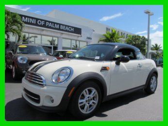 12 pepper white automatic 1.6l i4 cpe *black bonnet stripes *one owner *florida