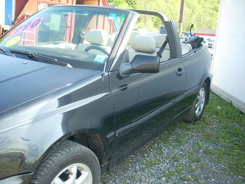 Vw cabrio convertible great first car or summer fun