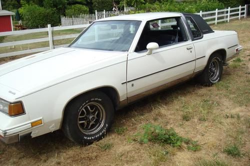 1987 oldsmobile cutlass supreme classic, v8, auto, a/c, nice wheels and tires