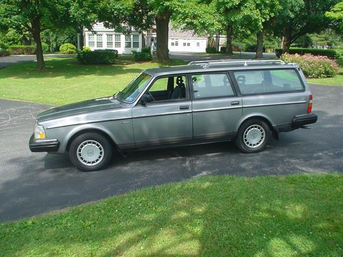 1990 volvo 240 dl wagon 4-door 2.3l