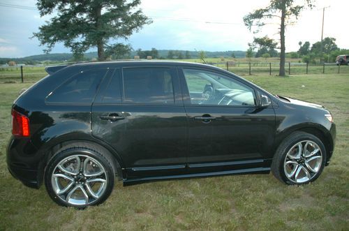 2013 ford edge sport pano roof sync 22" wheels rare! 17k miles..moving must sell