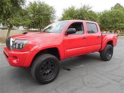Double cab 2ws tacoma with leveling kit and ready to go