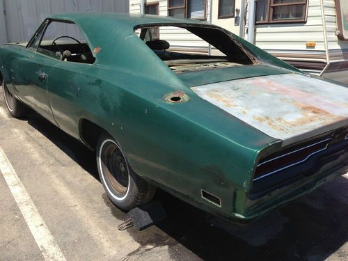 1969 dodge charger h-code big block rolling project california black plate