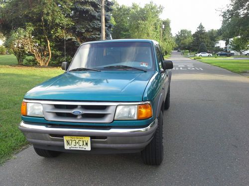 1997 ford ranger xlt extended cab pickup 2-door 4.0l