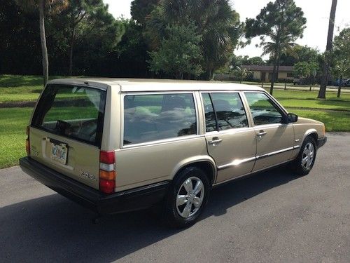 1990 volvo 740gl one owner low miles clean autocheck garage kept books &amp; records