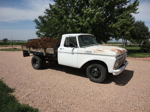 Buy used 1963 Ford F350 dually pickup truck flatbed in ...