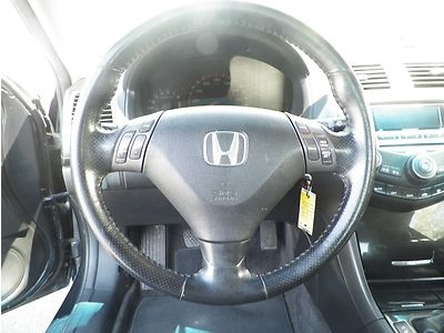 Two Door Honda Accord with leather CD Heated Seats cold ac, image 22