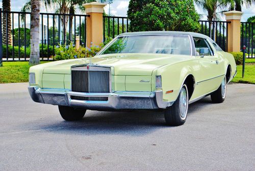 Wow simply amazing just 37,356 miles 1972 Lincoln Mark rare color stunning a/c, image 1