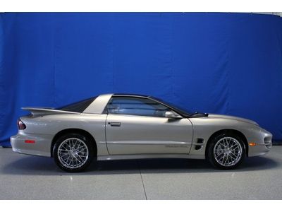 2002 pontiac firebird trans am, 6 speed, just traded in, t tops, only 58k miles!