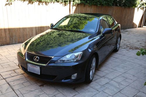 2007 lexus is 250 black low mileage - one owner only - $18999