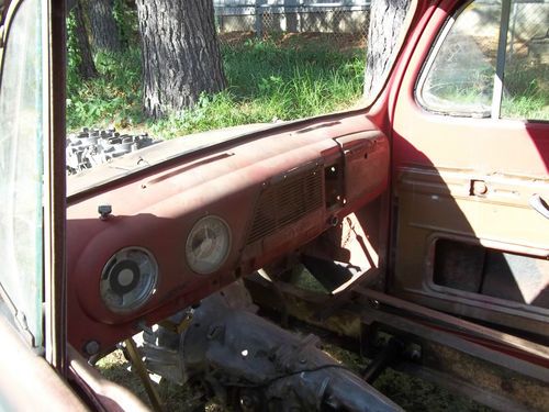 Vintage 1951 Ford Project Truck, image 2