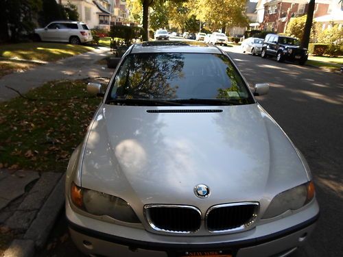 2002 bmw 325xi base sedan 4-door 2.5l