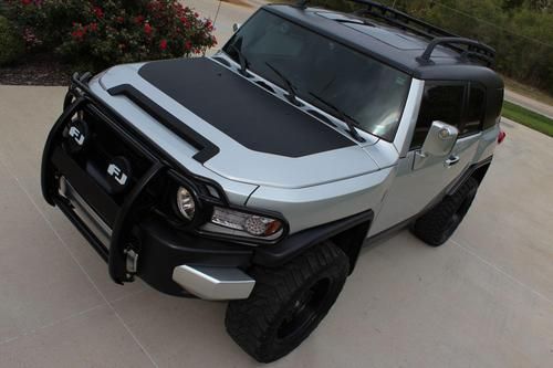 Buy used 2007 Toyota FJ Cruiser, 4X4, Navigation, Sunroof ...