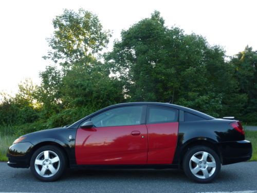Beautiful 2006 saturn ion quard coupe- 2 dr * runs and drives good! low reserve!