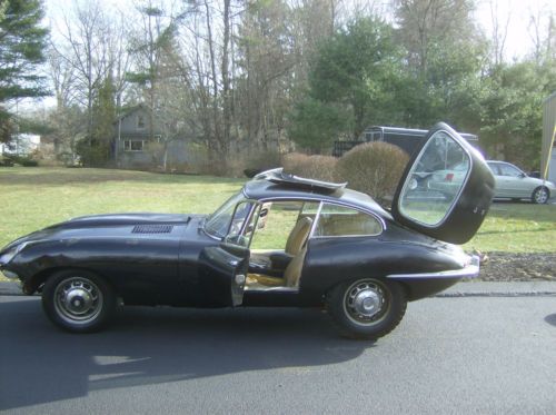 1967 jaguar e-type 4.2 liter fixed head coupe