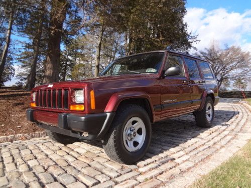 &lt; no rust &gt; clean &lt; well maintained &gt; 4x4 awd 4.0l xj cherokee suv low miles
