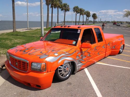 Chevy c3500  custom dually bagged body dropped show truck air ride