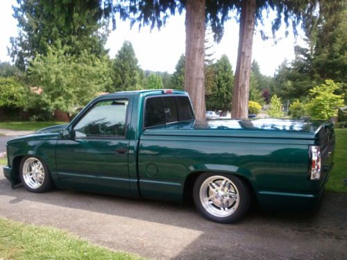 1995 chevy custom show truck  air ride technology exellent condition
