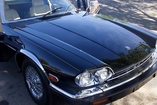 !987 jaguar xjs cabriolet .. very well maintained classic road trip ready