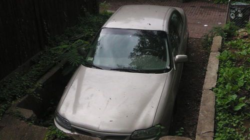 1998 oldsmobile cutlass base sedan 4-door 3.1l