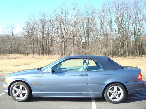 2002 bmw 325ci! convertible! leather! very clean! heated seats! no reserve!