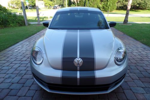 2013 vw beetle 2.5 automatic *nice and clean*