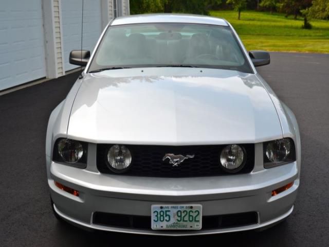 2005 Ford Mustang GT, US $1,900.00, image 2
