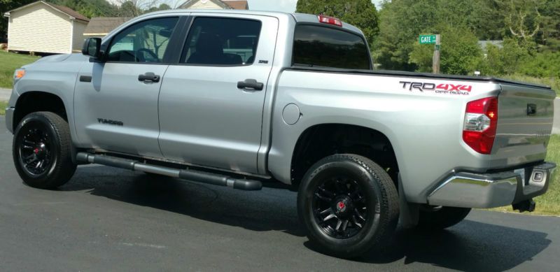 2014 toyota tundra trd off road