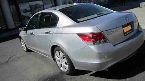 2010 Honda Accord Ex L V6 >> Find used Silver 2010 Honda Accord EX-L Sedan 4-Door 3.5L V-6 ***Low Mileage & Garage kept in ... 2010 Honda Accord Ex L V6 >> Find used Silver 2010 Honda Accord EX-L Sedan 4-Door 3.5L V-6 ***Low Mileage & Garage kept in ...