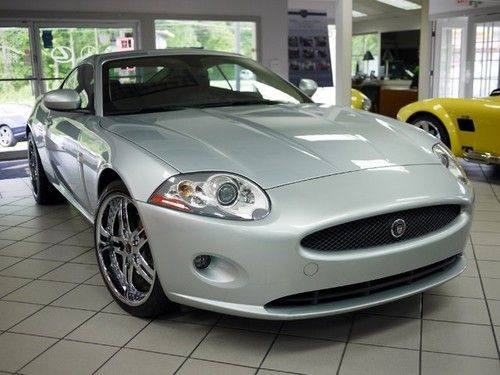 Stunning xk coupe 20inch mht whls prem sound xm radio only 20k miles pristine!