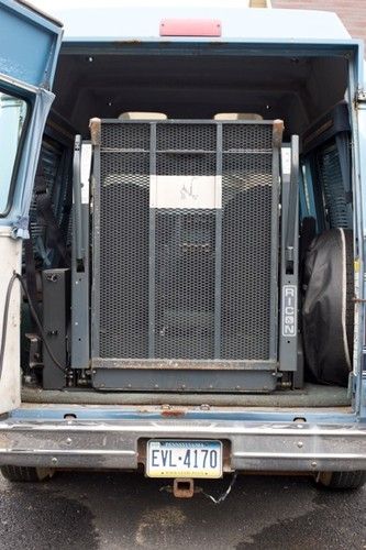Find used 1989 Chevy Conversion Van with Ricon wheelchair ...