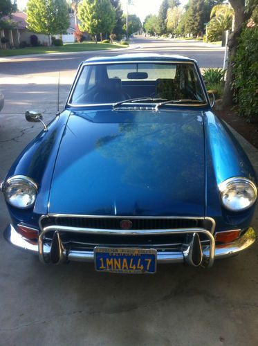 Blue running mgb gt 1971 one owner original paint 118,022 miles