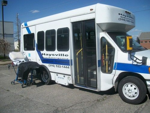 Ford e350 wheelchair/stretcher bus