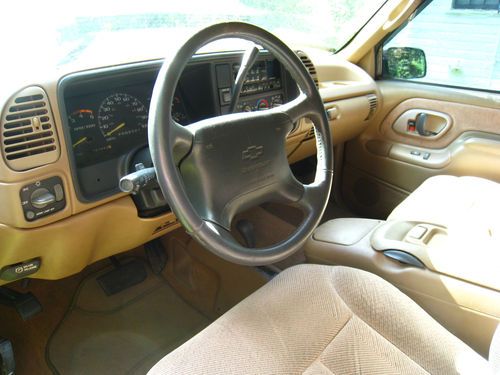 Find Used 1995 Chevy Silverado 2500 Diesel 4xd Maroon 2
