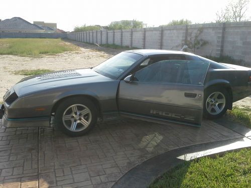 1988 grey chevy camaro iroc z-28