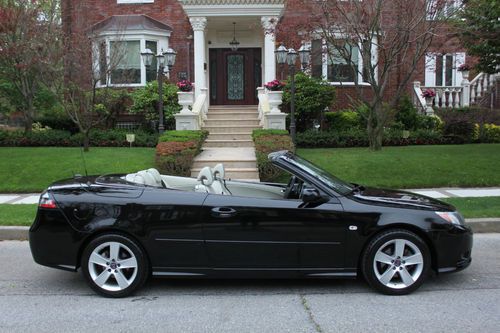 2.0 turbo convertible automatic  mint condition clean carfax perfect autocheck